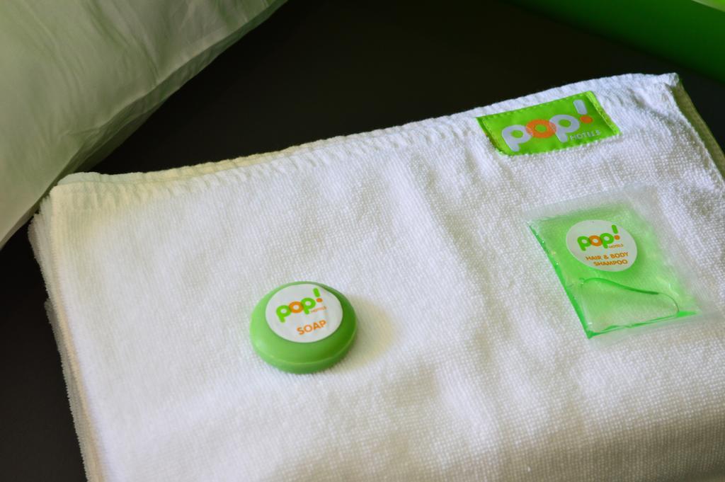 POP! Hotel Denpasar Buitenkant foto